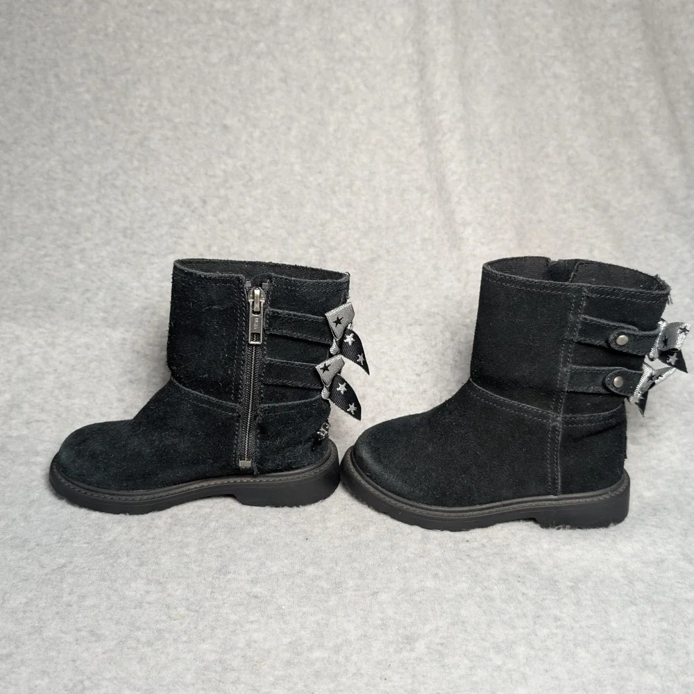 UGG Boots Toddler 8 Black Zip Silver Star Bow